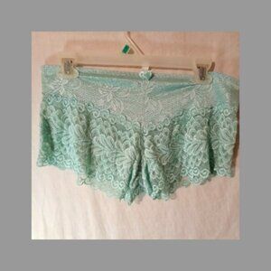 QT Intimates Cheeky Boy Short Lace Panty Size 10 Light Aqua NWOT